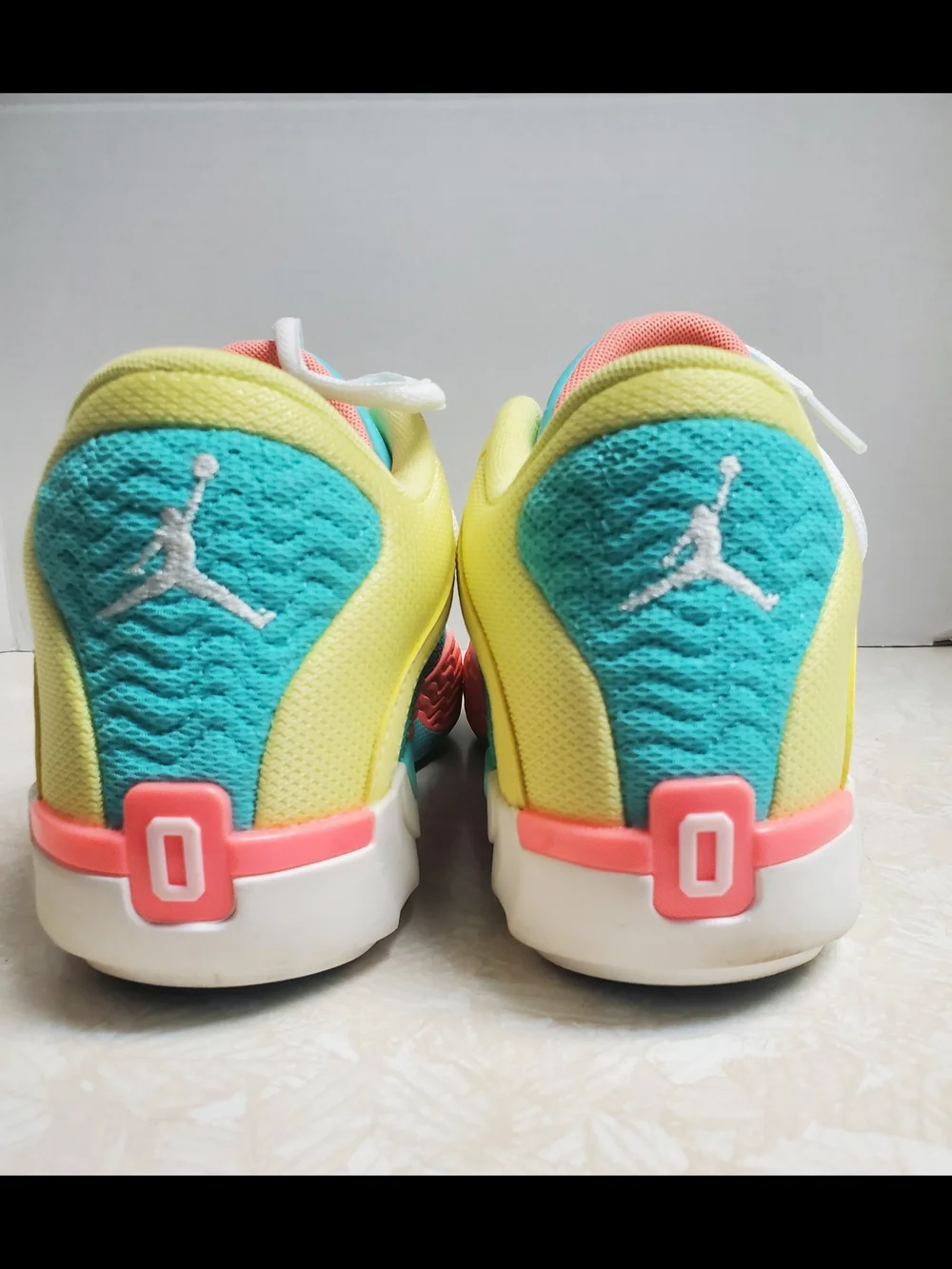 Mens Jordon Tatum 2 Lemonade Basketball Shoe